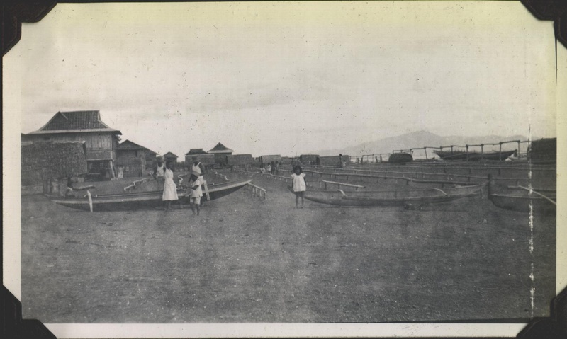 WWII PI Batangas more-boats