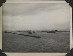 WWII PI Manila harbor 3