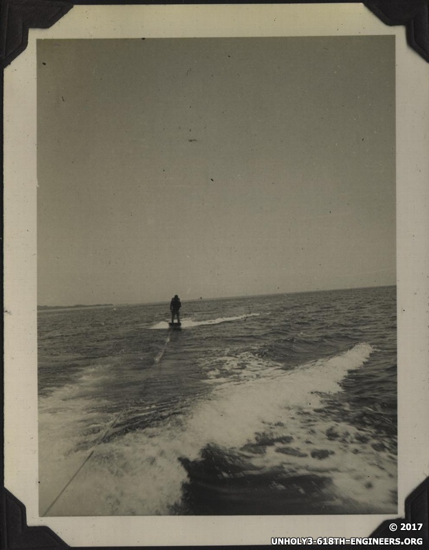 WWII NG waterski 1