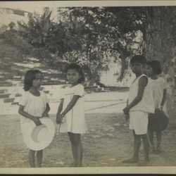 WWII PI SantaMaria children 2